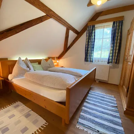 Kuerbishof Gartner Farm stay