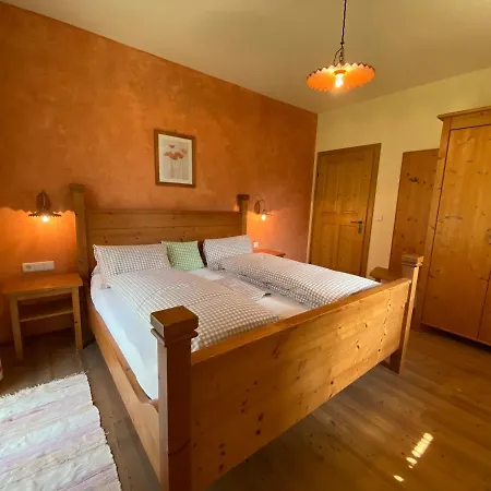 Kuerbishof Gartner Farm stay Fehring