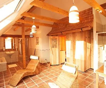 Kuerbishof Gartner Fehring