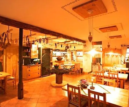 Kuerbishof Gartner * Fehring