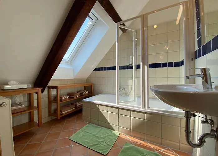 农家乐 Kuerbishof Gartner *