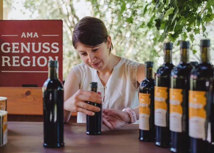 农家乐 Kuerbishof Gartner *