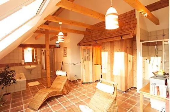 Kuerbishof Gartner Fehring